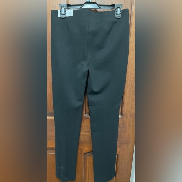 Chico’s women’s size 4 Regular full lengthSlim leg stretch pull-on back pants - Picture 2 of 6